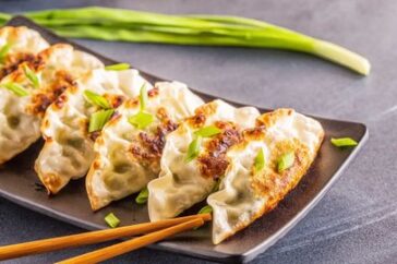 Resep Makanan Gyoza Khas Jepang Seperti Bentukan Pangsit 2023!